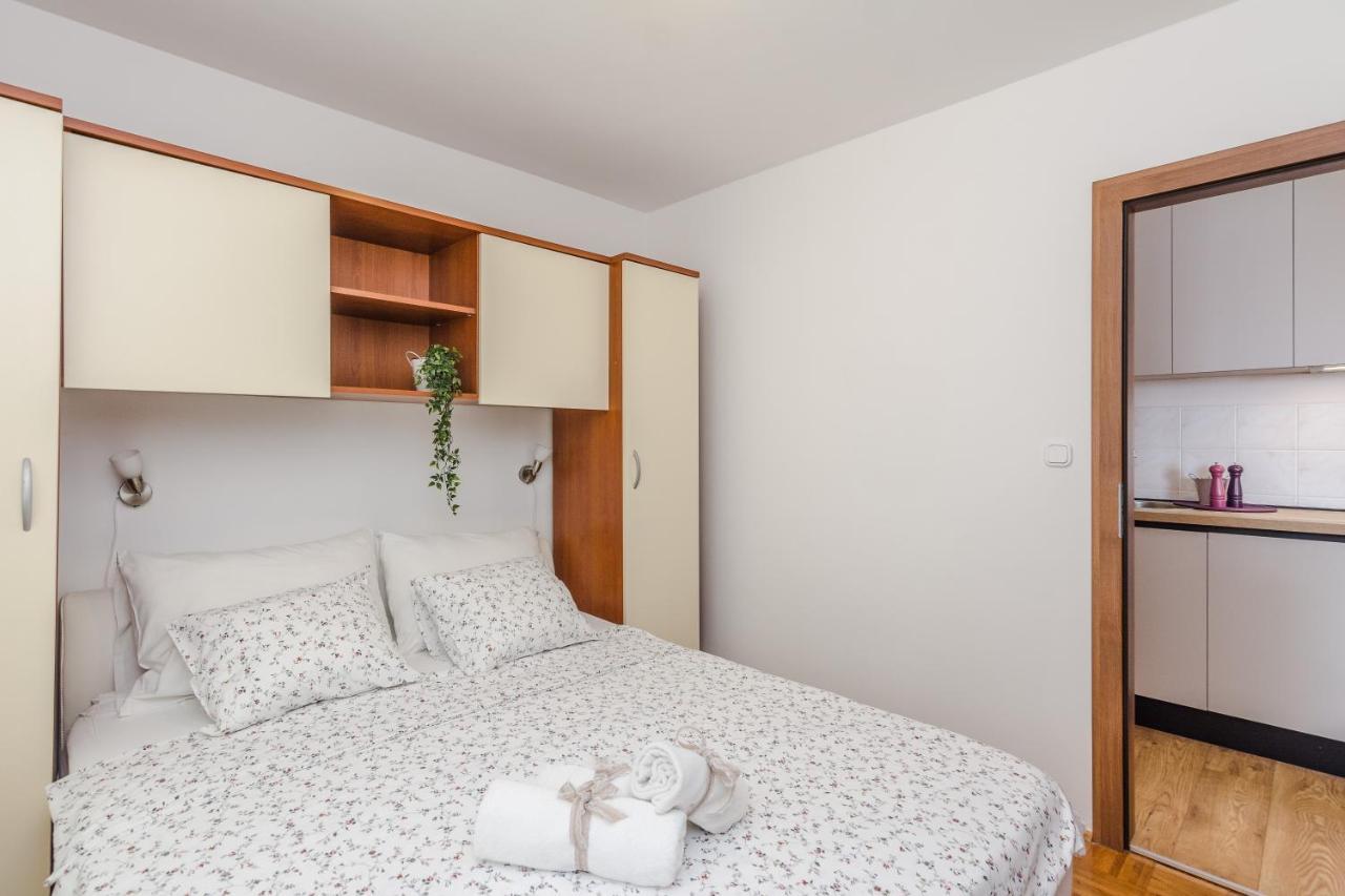 Luton Apartment Zadar Kozino Heating Pool & Jacuzzi Exterior foto